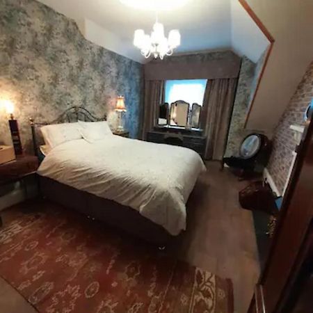The Attic Apartment At Number 54 Ilfracombe Exteriér fotografie