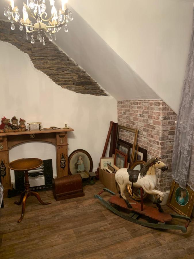 The Attic Apartment At Number 54 Ilfracombe Exteriér fotografie